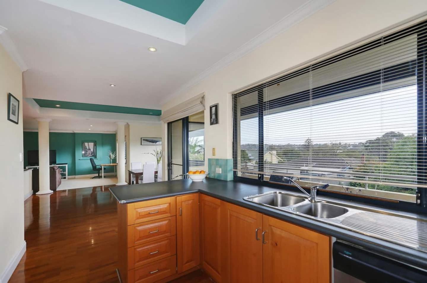 Villa Rancho Relaxo Fabulous Value Scarborough Beach Exterior foto